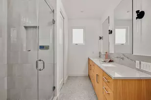3019 Garwood St, Austin, TX 78702 - Photo 14