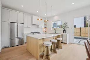 3019 Garwood St, Austin, TX 78702 - Photo 2