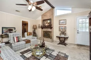 118 Oak Ridge Cir, Georgetown, TX 78628 - Photo 14