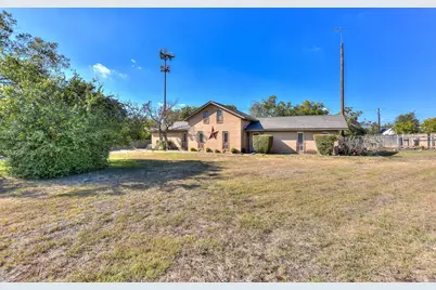 118 Oak Ridge Circle, Georgetown, TX 78628 - Photo 2