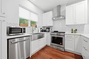 105 Elkhart St, Austin, TX 78702 - Photo 10