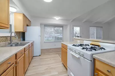 8525 Maine Drive, Austin, TX 78758 - Photo 10