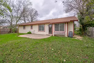 8525 Maine Dr, Austin, TX 78758 - Photo 22