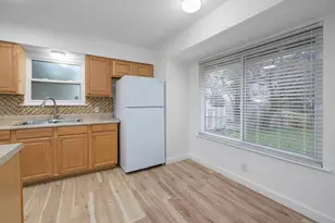 8525 Maine Dr, Austin, TX 78758 - Photo 12