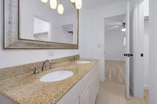 8525 Maine Dr, Austin, TX 78758 - Photo 18