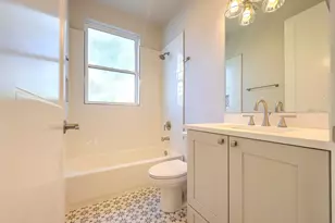 2400 Bruin Dr, Spicewood, TX 78669 - Photo 18