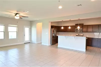 124 Gray Wolf Drive, San Marcos, TX 78666 - Photo 4