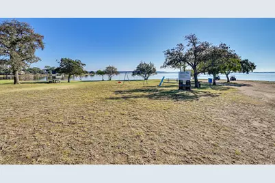 1644 Breezeway, Tow, TX 78672 - Photo 16