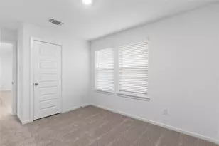 25612 Wheat Seed Ln, Elgin, TX 78621 - Photo 18