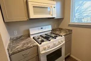 5904 Emerald Forest Dr, Austin, TX 78745 - Photo 4