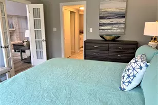 105 Birdie Dr, The Hills, TX 78738 - Photo 14