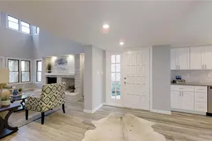 105 Birdie Dr, The Hills, TX 78738 - Photo 26