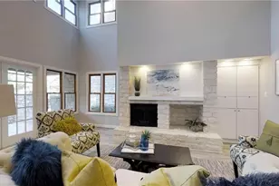 105 Birdie Dr, The Hills, TX 78738 - Photo 24