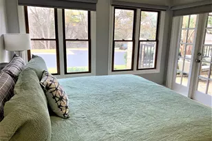 105 Birdie Dr, The Hills, TX 78738 - Photo 8