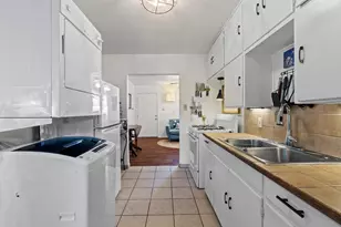 1013 Romeria Dr, Austin, TX 78757 - Photo 10