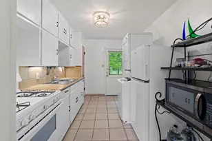 1013 Romeria Dr, Austin, TX 78757 - Photo 8