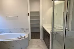 273 Eagle Ford Dr, Kyle, TX 78640 - Photo 18