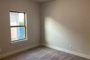 273 Eagle Ford Dr, Kyle, TX 78640 - Photo 32