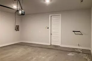 273 Eagle Ford Dr, Kyle, TX 78640 - Photo 36