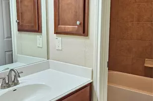 20805 Prestwick Dr, Hutto, TX 78634 - Photo 4