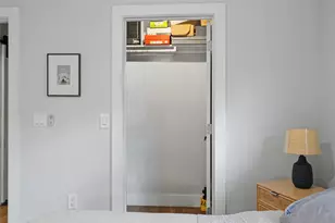2506 E Cesar Chavez St, Austin, TX 78702 - Photo 10