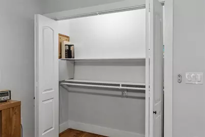 2506 E Cesar Chavez Street, Austin, TX 78702 - Photo 16