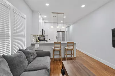 2506 E Cesar Chavez Street, Austin, TX 78702 - Photo 4