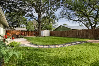2505 Broken Oak Drive, Austin, TX 78745 - Photo 28