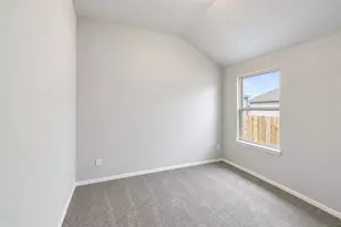 136 Thunder Oak St, San Marcos, TX 78666 - Photo 22