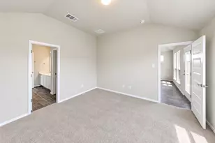 136 Thunder Oak St, San Marcos, TX 78666 - Photo 12