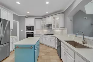 5721 Medicine Creek Dr, Austin, TX 78735 - Photo 6