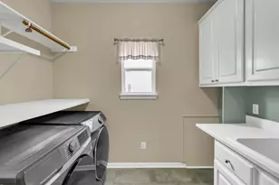 5721 Medicine Creek Dr, Austin, TX 78735 - Photo 24