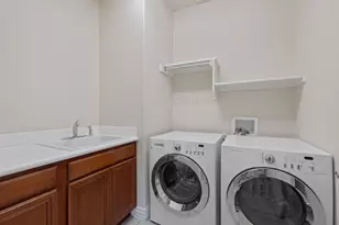 203 Independence Creek Ln, Georgetown, TX 78633 - Photo 26