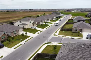 100 Red Buckeye St, Hutto, TX 78634 - Photo 6