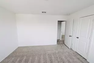 100 Red Buckeye St, Hutto, TX 78634 - Photo 8