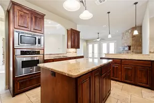1 Chandon Ln, Lakeway, TX 78734 - Photo 8