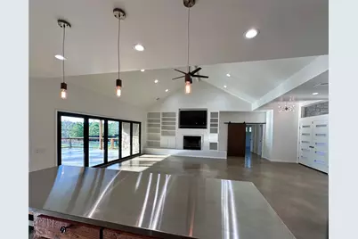 137 Mulberry Lane, Bastrop, TX 78602 - Photo 16