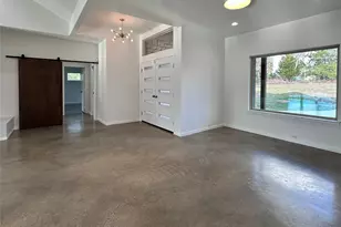 137 Mulberry Ln, Bastrop, TX 78602 - Photo 4