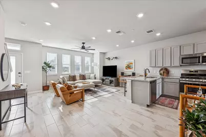 9015 Cattle Baron Path #1002, Austin, TX 78747 - Photo 4