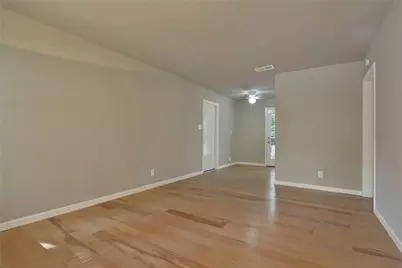 1408 Broadmoor Drive, Austin, TX 78723 - Photo 2