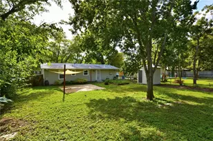 1408 Broadmoor Dr, Austin, TX 78723 - Photo 14