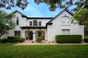 102 Hurst Creek Rd, Lakeway, TX 78734 - Photo 1
