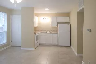 1000 W 26th St, Austin, TX 78705 - Photo 1