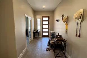 109 Mokulua Ln, Bastrop, TX 78602 - Photo 2