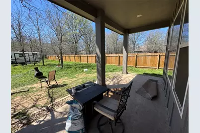 109 Mokulua Lane, Bastrop, TX 78602 - Photo 6