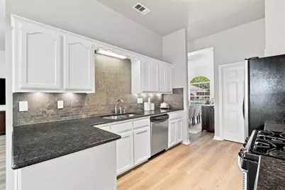 1010 Rocky Creek Drive, Pflugerville, TX 78660 - Photo 12
