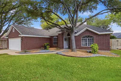 1010 Rocky Creek Drive, Pflugerville, TX 78660 - Photo 2