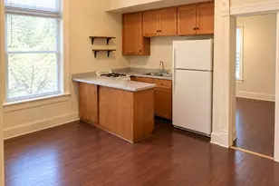 908 W 22nd St, Austin, TX 78705 - Photo 2
