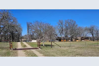 913 Cr 237, Cameron, TX 76520 - Photo 2