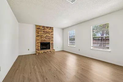 2006 Lear Lane, Austin, TX 78745 - Photo 24